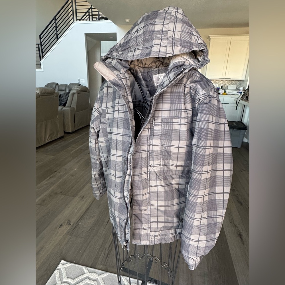 Boys size 10-12 White Sierra jacket